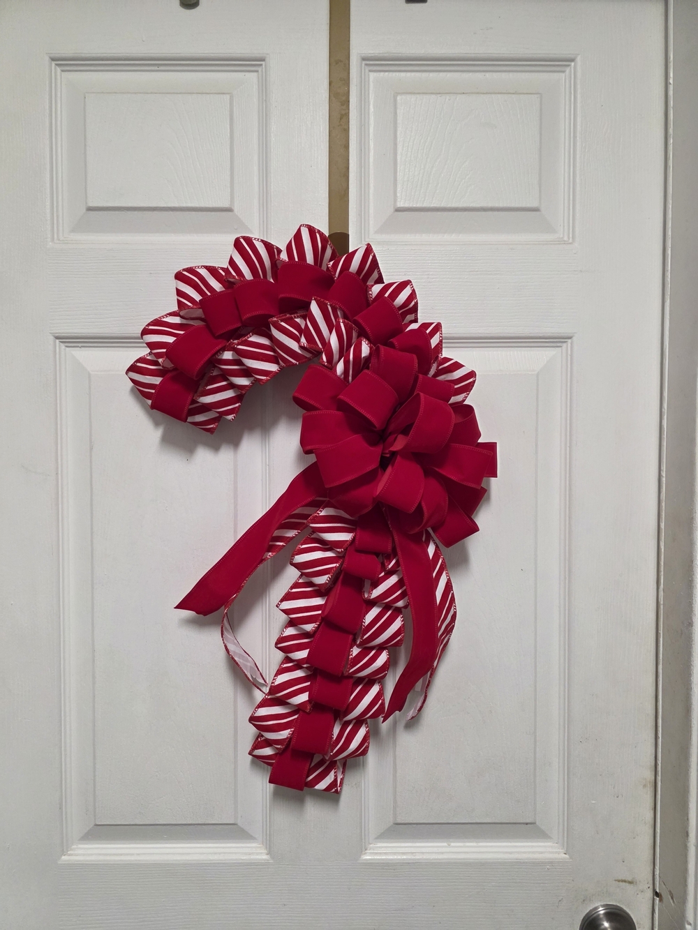 Red Candy-Cane Bow Holiday Wreath - Unbranded
